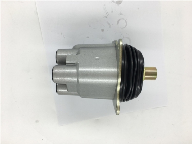 PC200-6操作杆總（zǒng）成