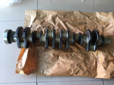 PC200-8 6D107鍛鋼（gāng）曲軸